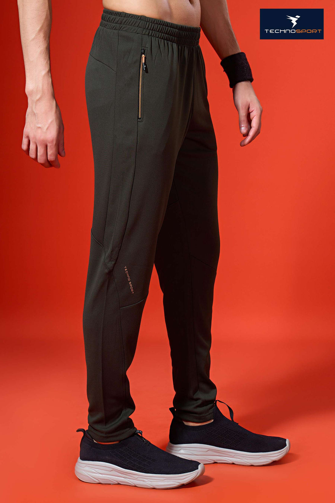 OR25 Men Solid Slim Fit Trackpants with TECHNO DRY | BLACK OLIVE