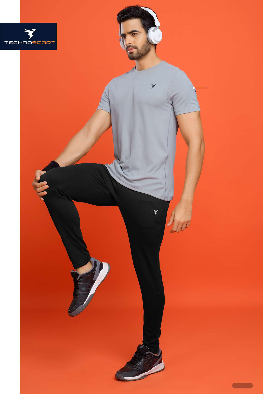 OR831 MEN SOLID 2-WAY STRETCH SLIMFIT TRACKPANT | BLACK